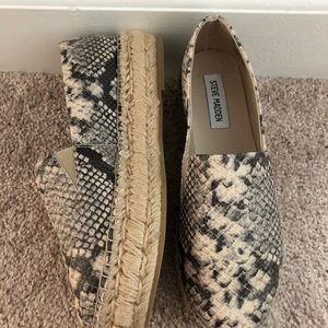 Platform snake skin print espadrille